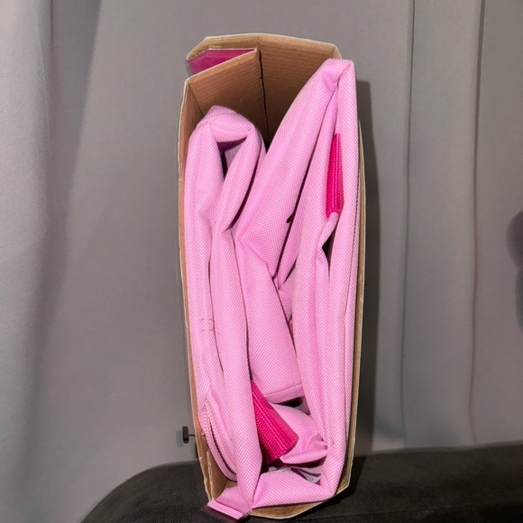 Hello Kitty Bat Bag NEW - Picture 3 of 3